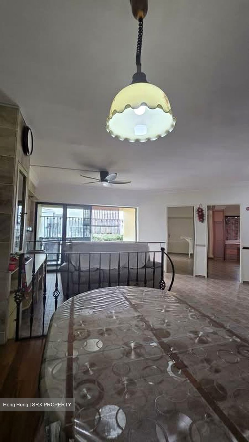 Blk 109 Rivervale Court (Sengkang), HDB 5 Rooms #593003251